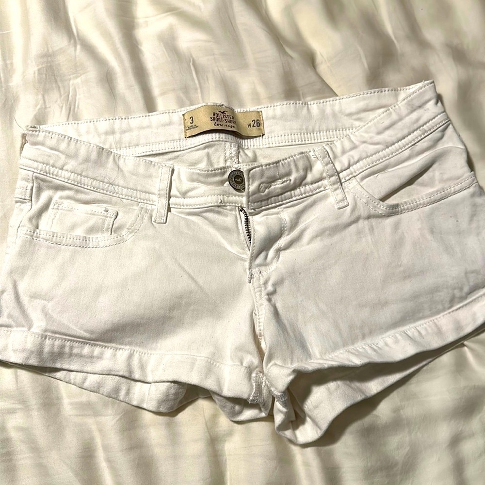 Size 3 Hollister white shorts